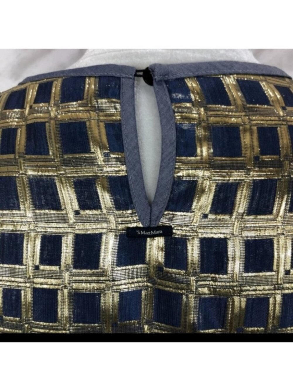 MaxMara Plaid Sleeveless Top - Size 10 - Plaid, Gold, blue - Picture 5 of 8
